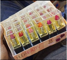 Huda Beauty Matte Lipsticks Set of 1