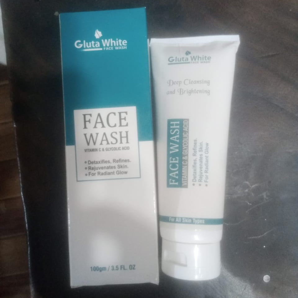 Gluta White Facewash 100ml – Brightening Deep Cleansing Formula for Clear, Glowing Skin, Gentle on All Skin Types, Daily Use Quality Face Wash