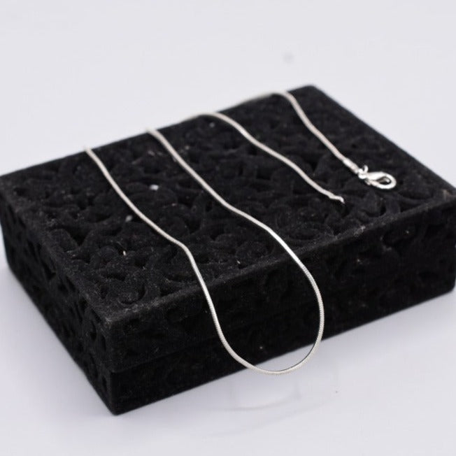 New High Quality Top Trending Snake Style Silver Neck Chain for Men - Silver