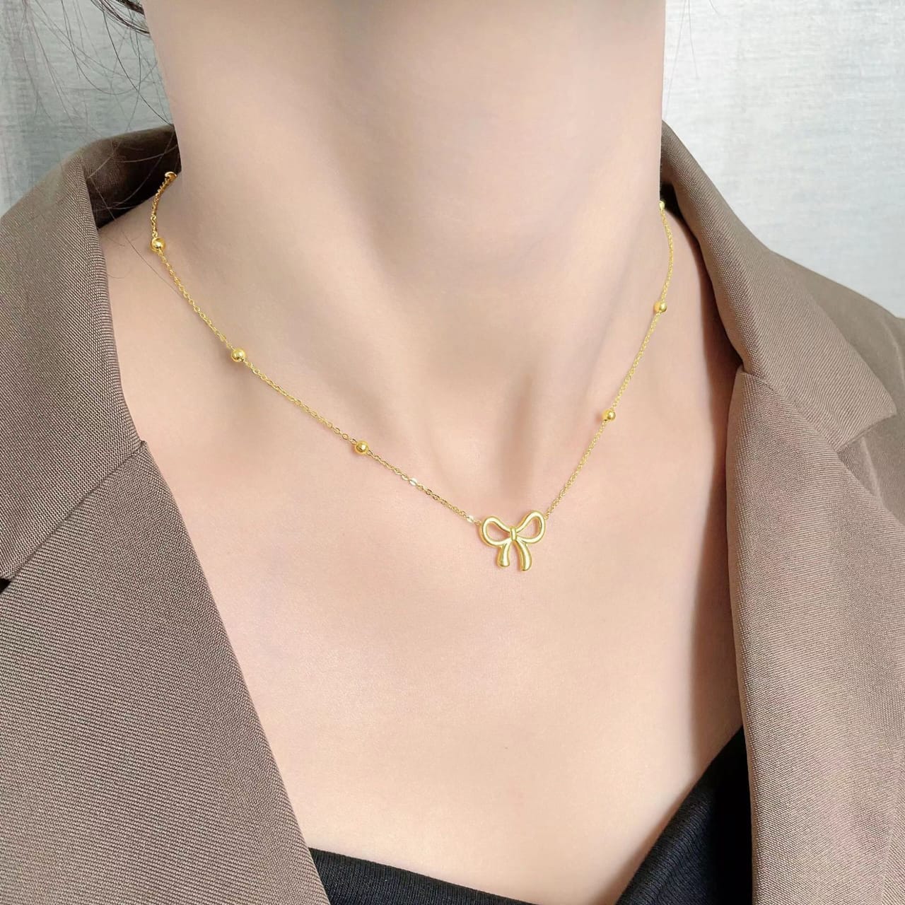 QCT-176 Knot Shape Ball Stainless Steel Necklace – Elegant Jewellery, Stylish Accessory for Women