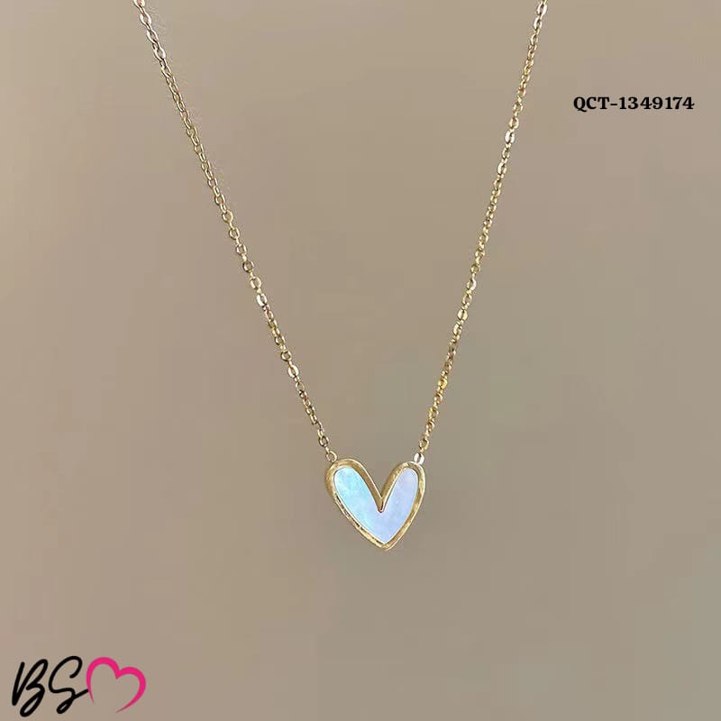 QCT-174 Mini Heart Stainless Steel Necklace – Elegant Jewellery, Stylish Accessory for Women