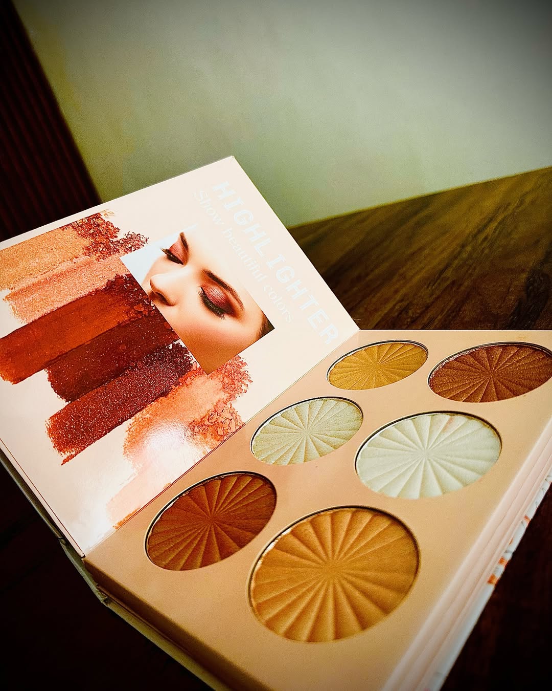 Mocallure 4 in 1 Original Professional Makeup Book Palette – All-in-One Eyeshadow, Eyebrow Powder, Concealer, Blusher &amp; Highlighter Kit