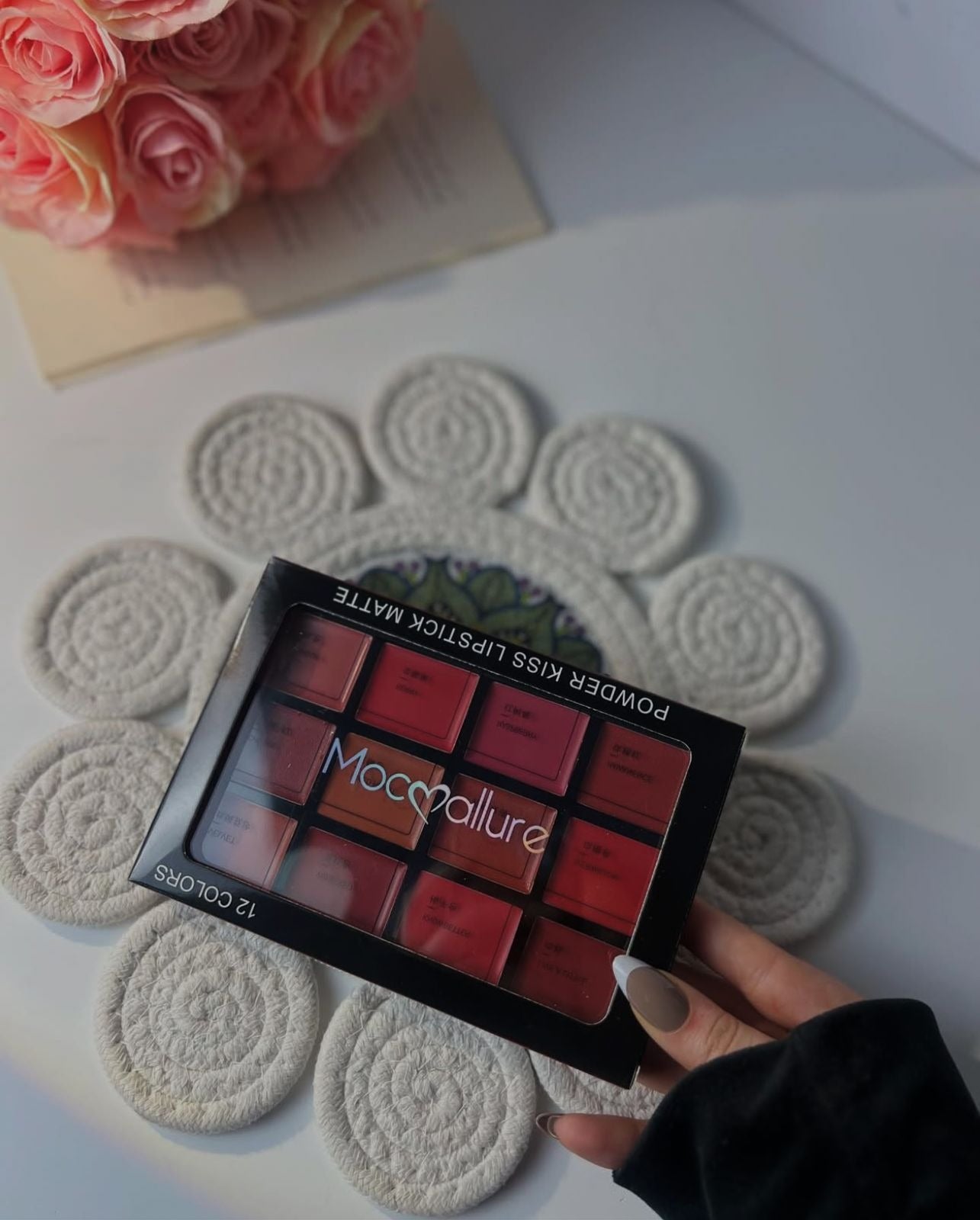 Mocallure 12-Color Lip Palette / Long-Lasting Professional Lip Kit for Every Mood