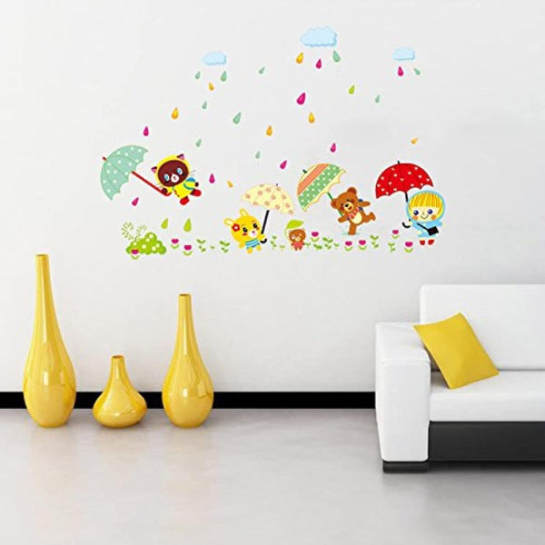 Wall decal made of thick, sharp PVC type 1, decorating kindergarten and children's classrooms - Bear covering the umbrella - product code AY1931