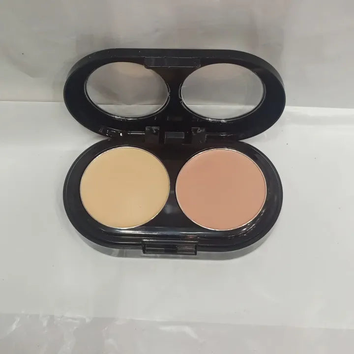 Creamy 2 in 1 Concealer Kit Warm Beige Creamy Concealer + Pale Yellow Sheer Finish Pressed Powder