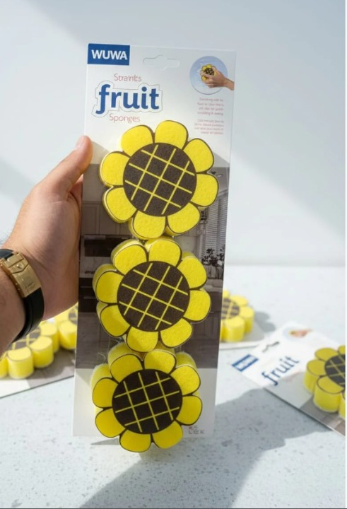 WUWA Stravits Fruit Sponges Providing Creative Design Attractive Look Durable Quality Comfortable Use (Random Design)