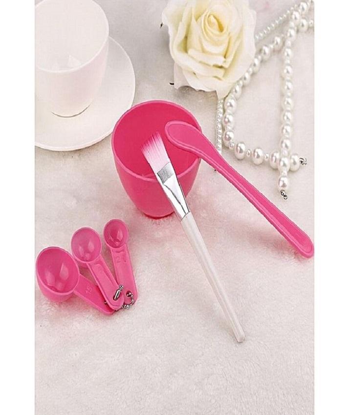 Facial Mask Bowl, Measuring spoon,Stick, Spatula,Cream Mask Brushes,Puff, Bubble bottle Professional Bleach Bowl set Facial and Brush For Women Salon And Parlor Accessories Bowl Set 6 in 1 Pack DIY Facial Mask Mixing Bowl Set