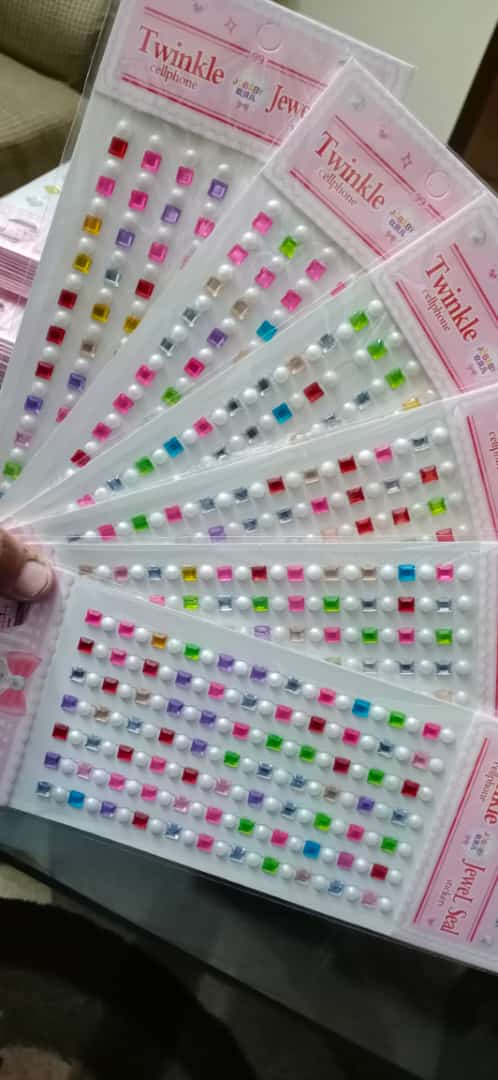 3D Face Pearl Jewels Eyeshadow Stickers  Face Body Eyebrow Diamond Nail Sticker Diamond Decoration And Hair Beats Multi Colour