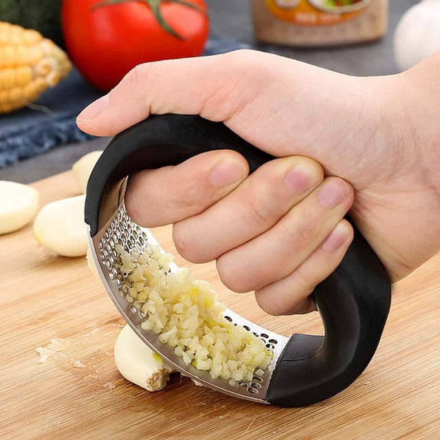 Manual Garlic Press Rocker with Handle – Stainless Steel Garlic Crusher, Squeezer, Slicer & Mincer | Easy Handheld Chopper Kitchen Gadget Tool