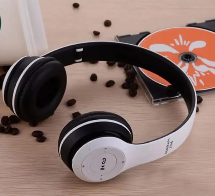 P47 Wireless Headphones Invincible Ultra Small Bluetooth headset For Gaming (random color)