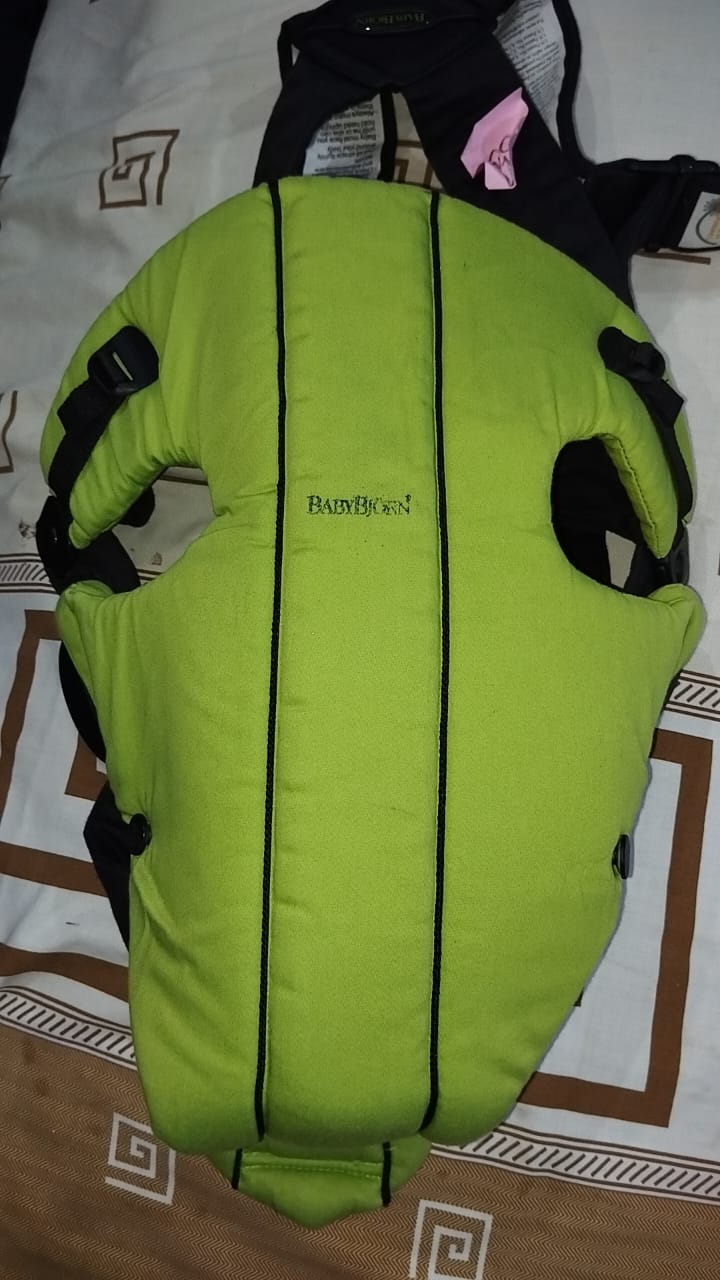 Baby Bjorn Baby Carrier (random color)