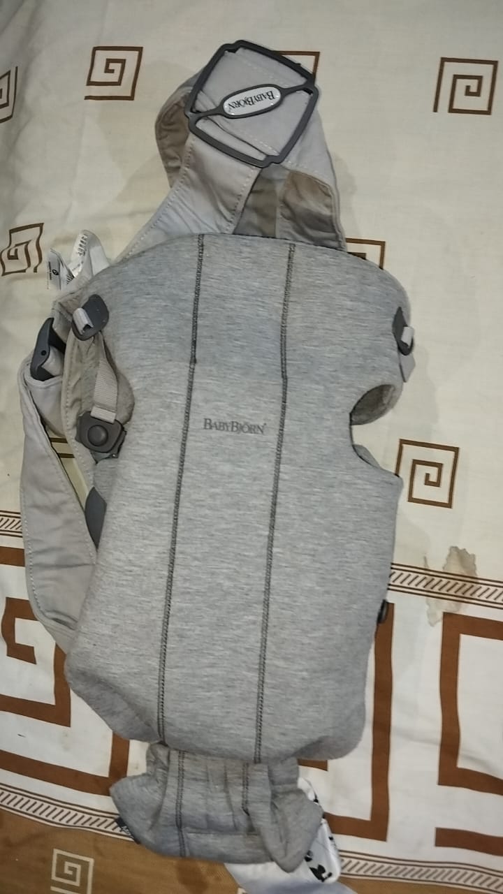 Baby Bjorn Baby Carrier (random color)