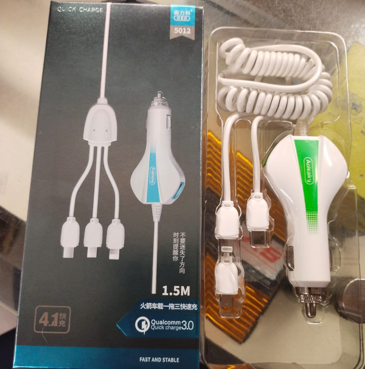 Aolike 5012 Car Phone Charger  USB Fast Charge One Drag 3in1 Universal Car Charger