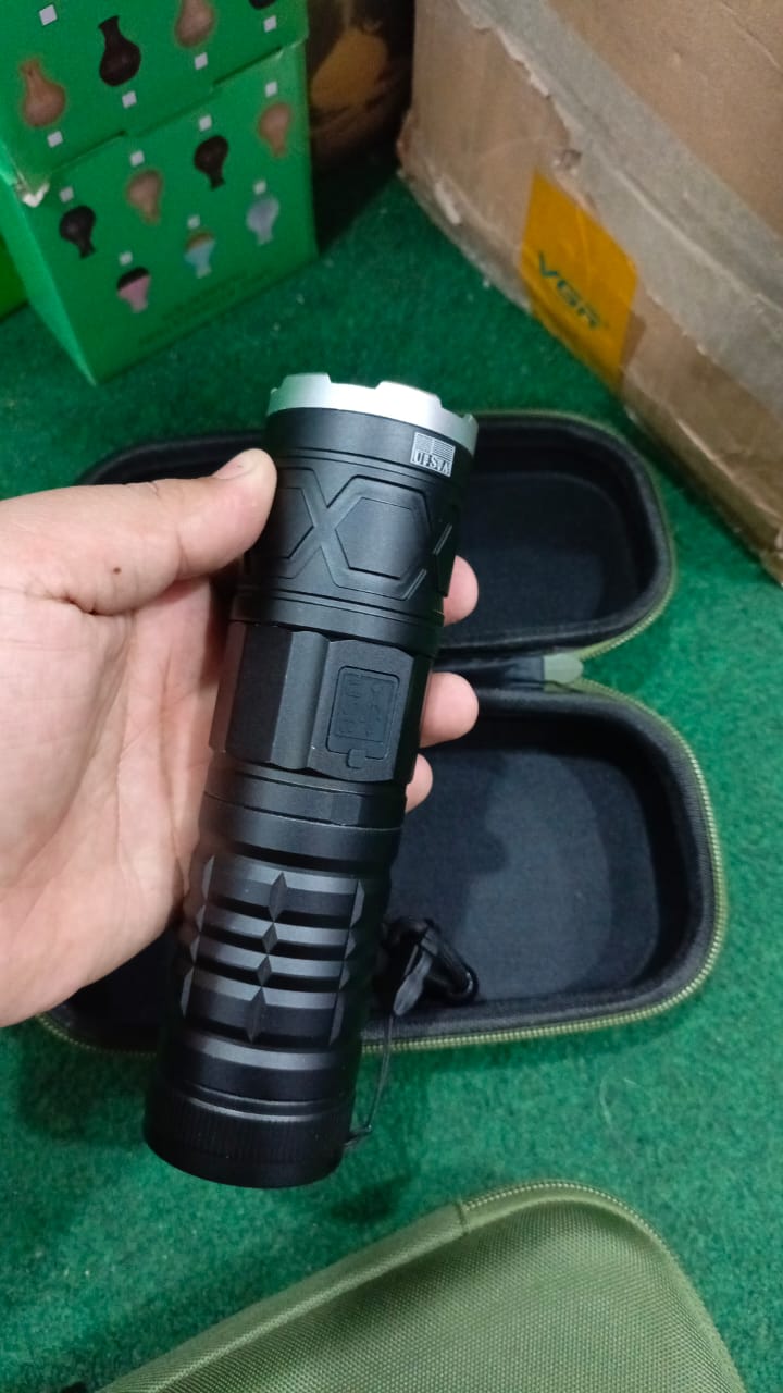 P-90 Xball  Multifunctional 2Km Range Flashlight