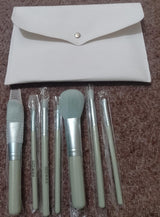 7 Pcs makeup Brush Set Complete Lip Brush Eye Shadow Loose Powder Brush Beauty Tools With Pouch (Green)