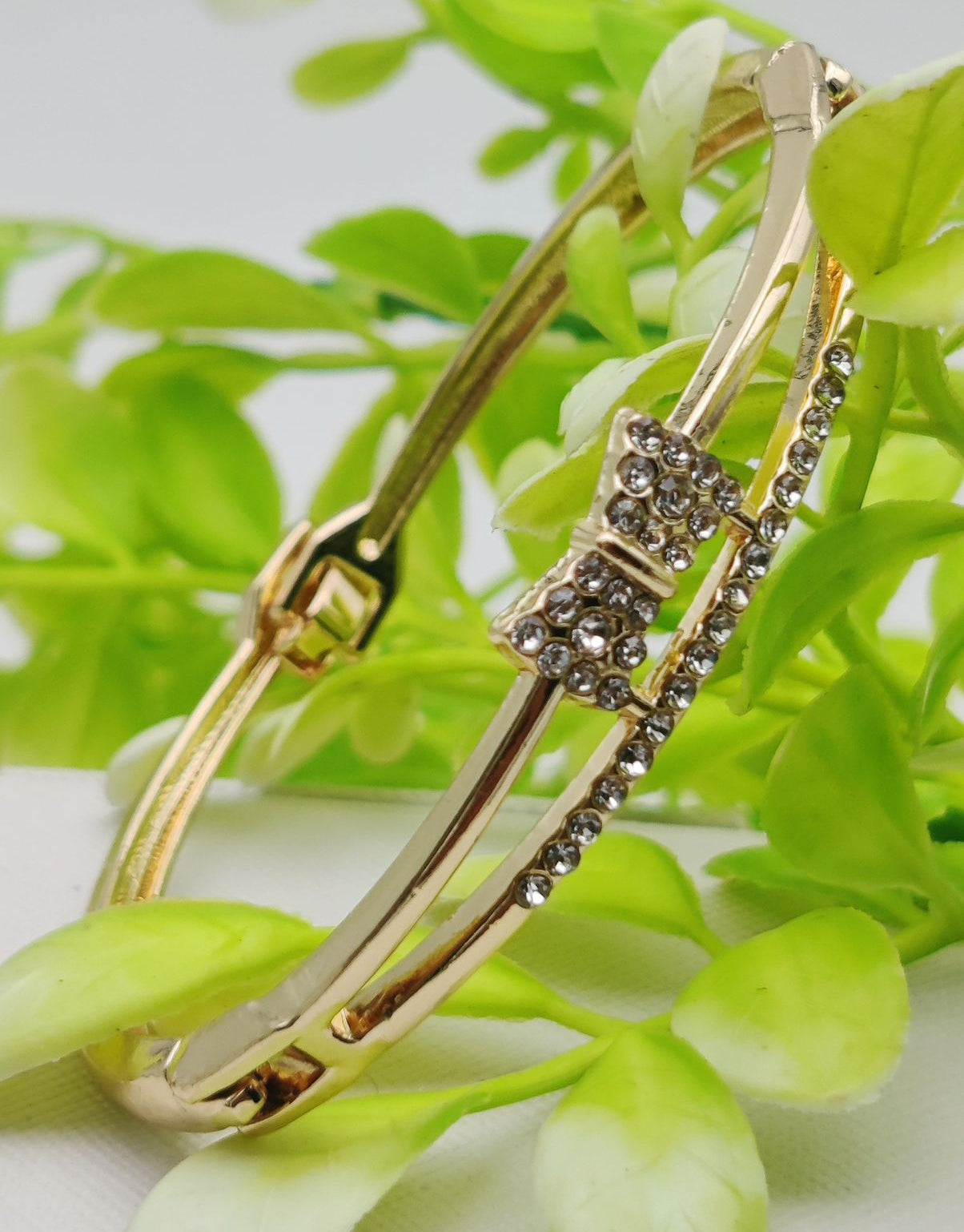 | Best Quality Artificial Bracelet For Girls &amp; Women | Bracelet For Every Occasion | Elegant Design