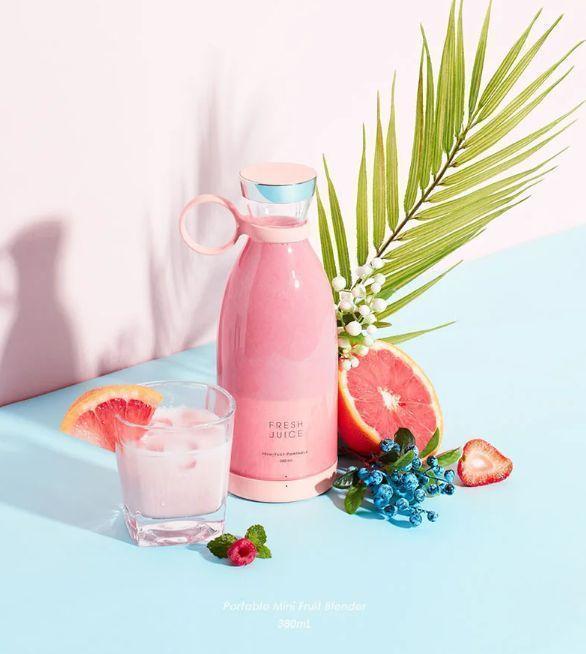 Mini Portable Blender Electric Fruit Juicer Mixers - Best Quality Fruit Mixer - Random Color - 380 ml