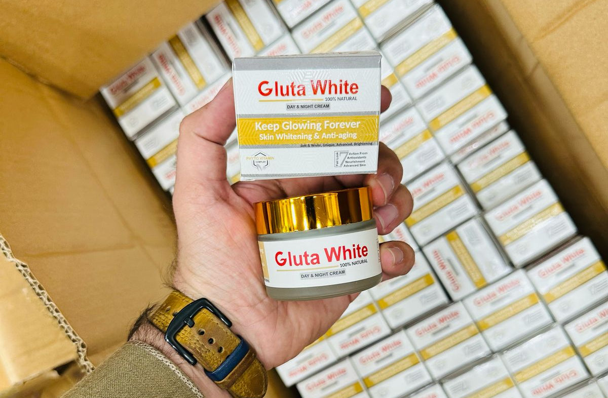 Gluta White Extreme Stronger Light Up And Anti-Aging Day &amp; Night Cream | 50gram