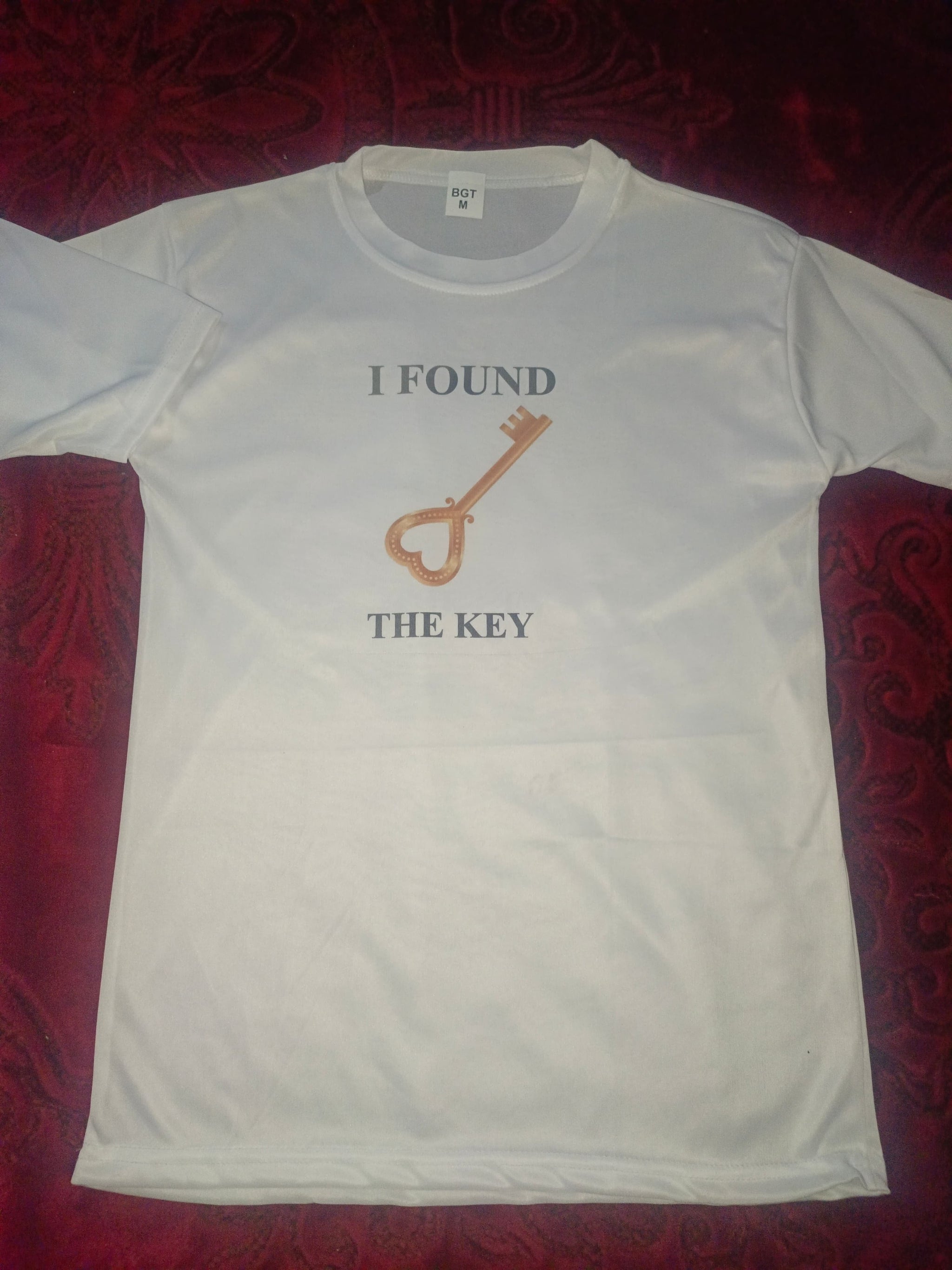 The Key &amp; My Heart Style White T-Shirt - Key &amp; Heart Design T-Shirts  – Best Quality T-Shirts For Girls | T-Shirt For Women - T-Shirt For Men  - My Heart, Small