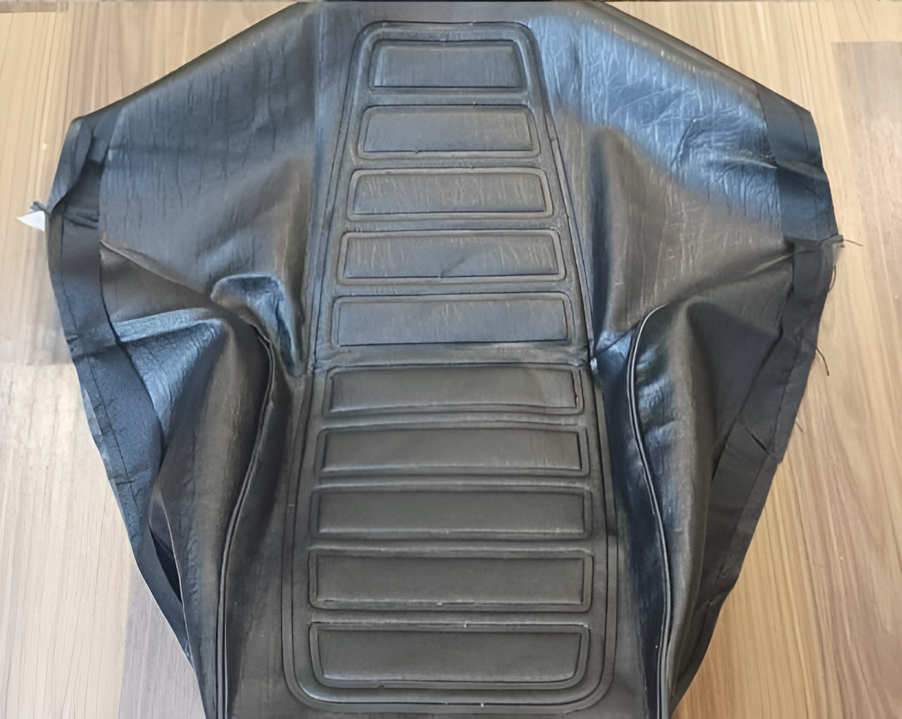 Motor Bike Comfortable Seat Cover Black For CG 125 Bike | Best Quality Seat Cover For CG-125 Motorcycle ( Random Design )