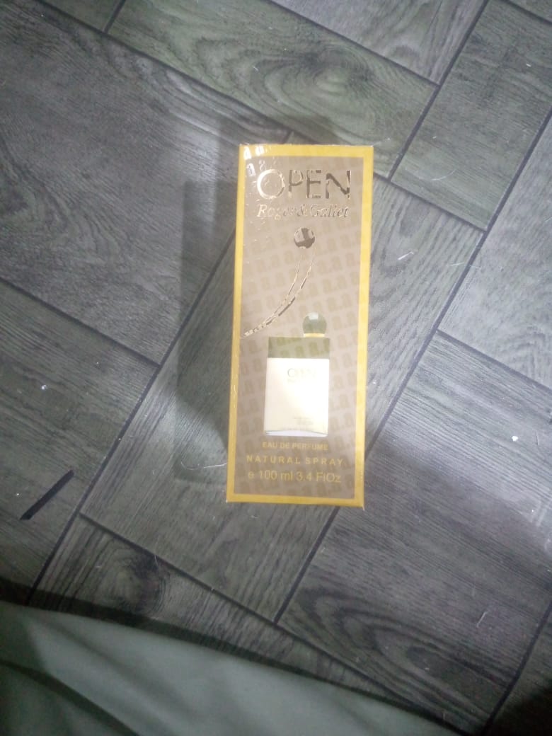 Open Roger &amp; Gallet Perfume For Men - 100 ml | Made in Pakistan