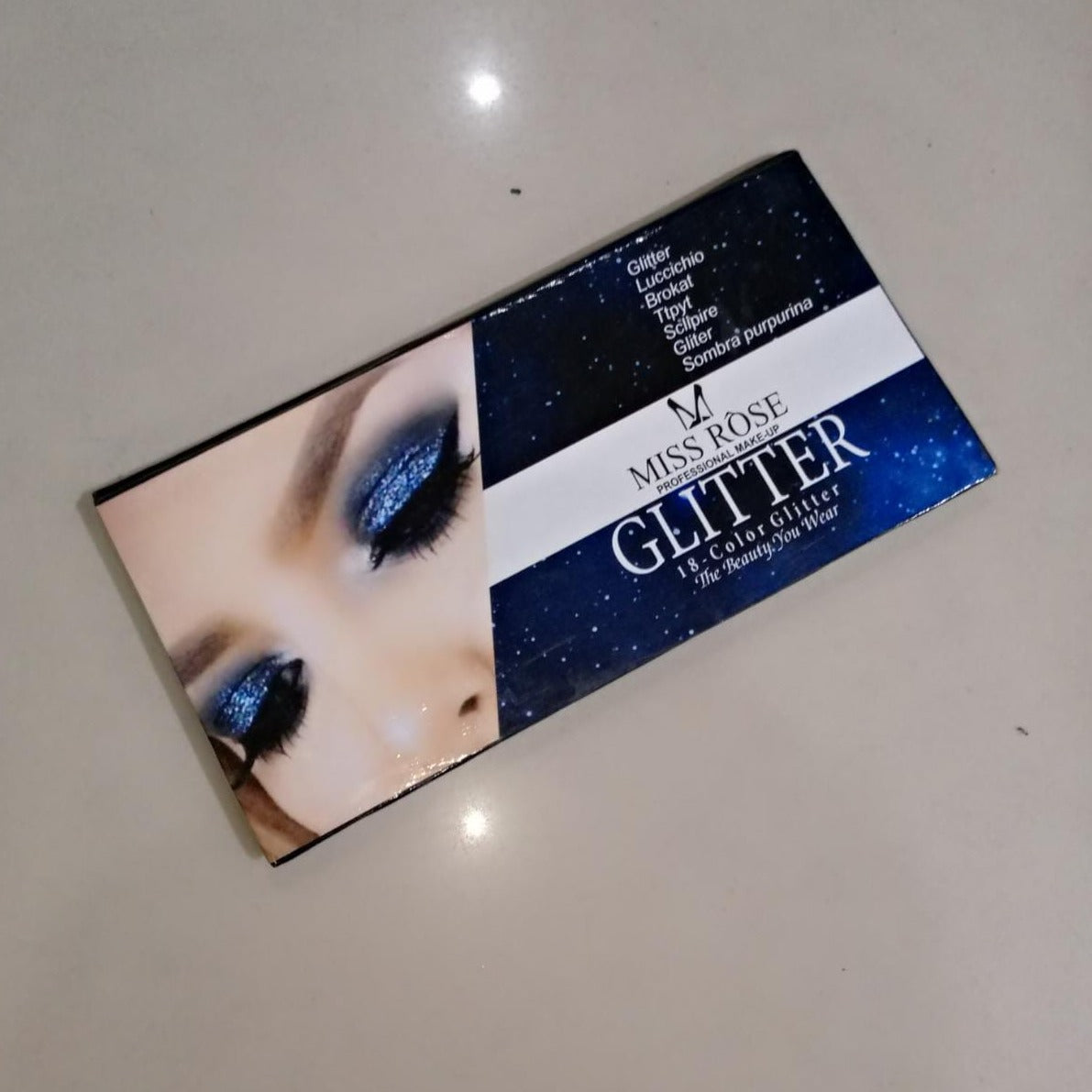 Miss Rose, 18 Color Eye Shadow Glittery Shades For Somkey Eye Palette Highly Pigmented Profestional Makeup