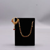 Stylish golden nose nath only used non pericing woman
