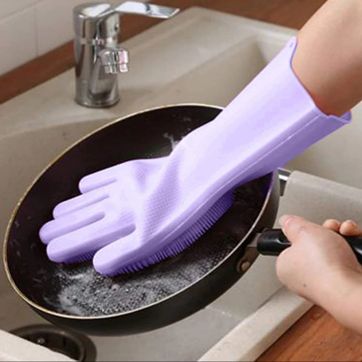 Silicone Dishwashing Gloves Durable Quality Comfortable Grip Reliable Performance Easy Cleaning (Random Color)