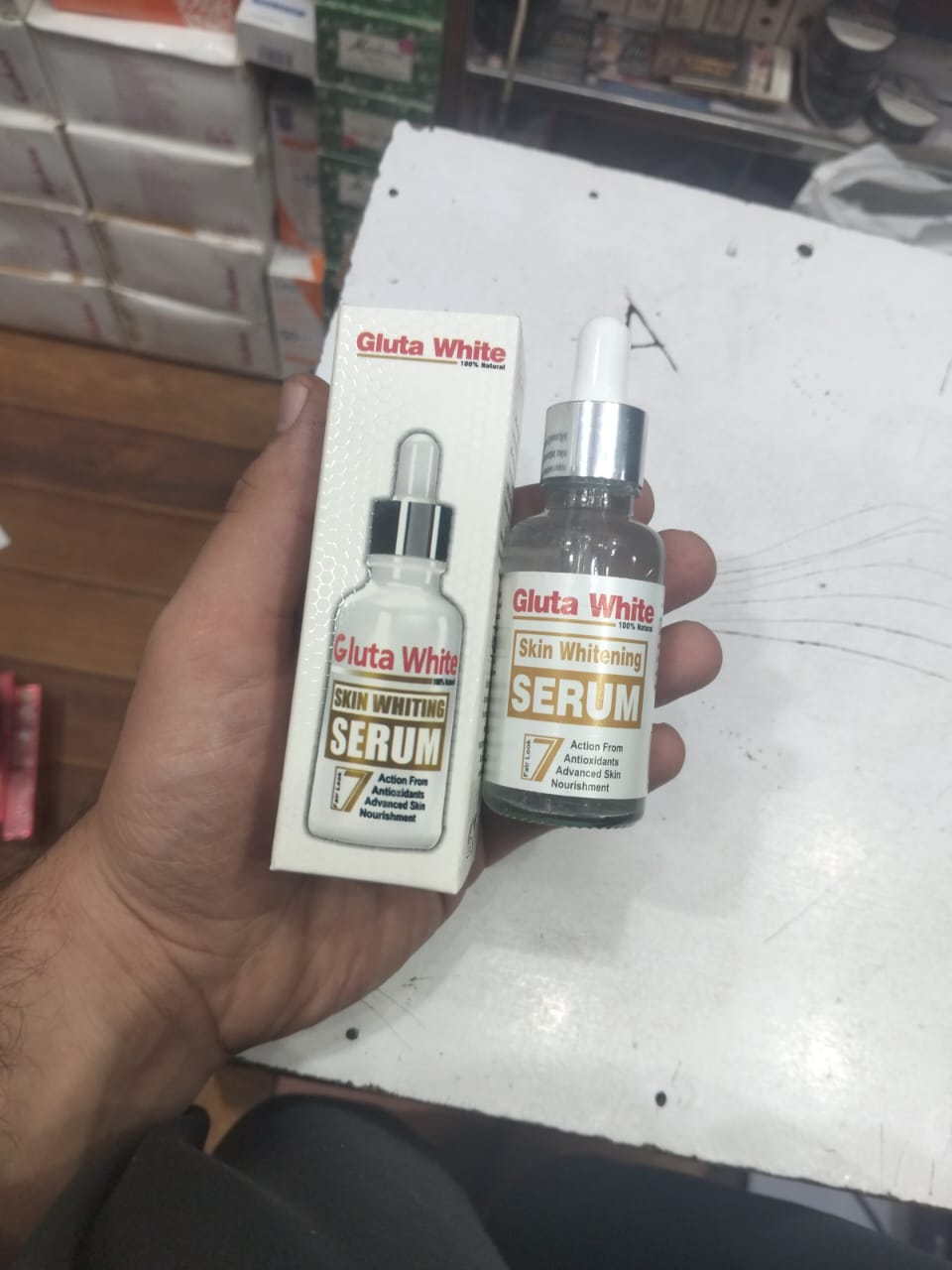 Gluta White Face Glowing Serum – Brightening & Hydrating 30ml