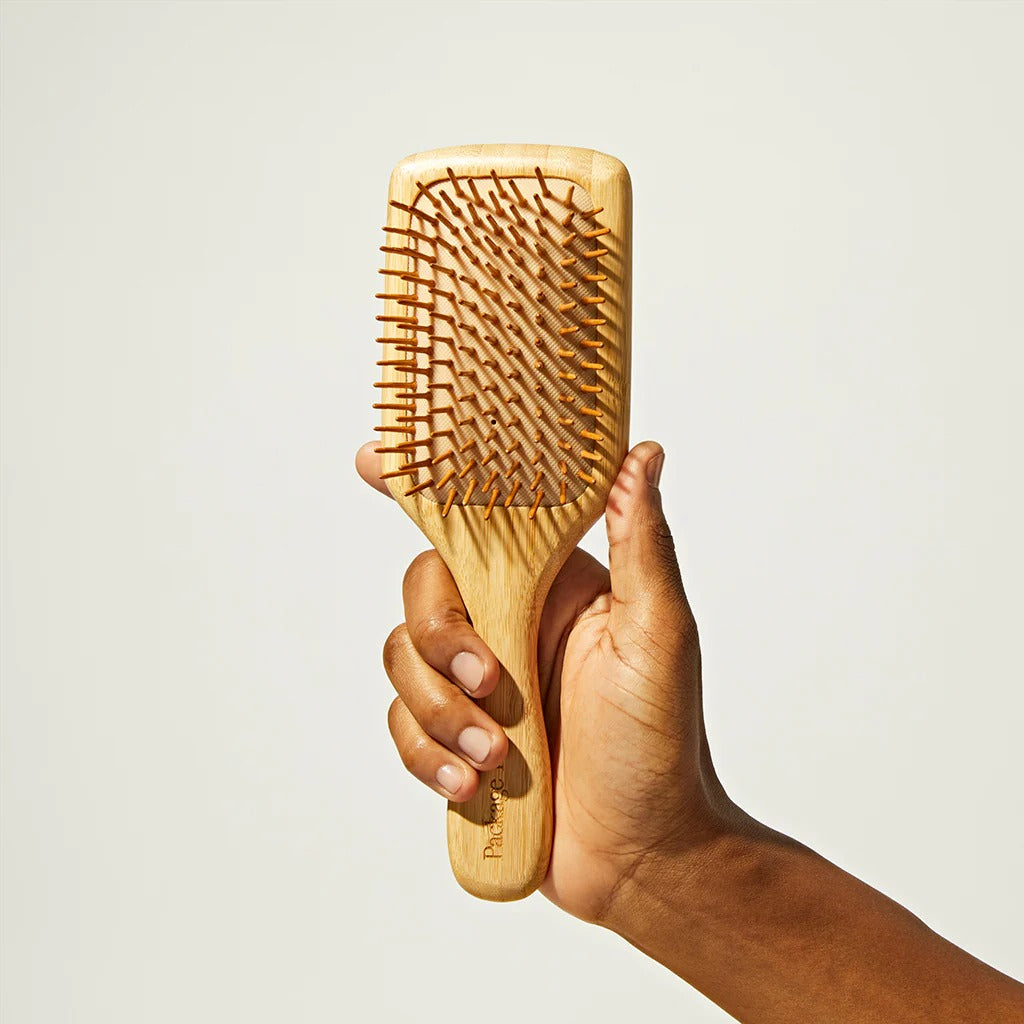 WOODEN HAIR BRUSH  whbskz9b-j