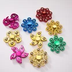 Hand Spinner Fidget Toy Stress Relief Toys Hand Spinner For Kids And Adult Fidget Spinner Metal BoDy metal balls with box .. mix random colours and design