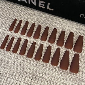 24 Pcs Matte Perfection – O.TWO.O Brown Nail Polish for a Luxe Look | Best Nails for women