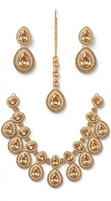 Champagne Teardrop Bridal Set - Heavy Necklace + Double Drop Earrings + Maang Tikka. Champagne stone + white + champagne zircon, gold polish. Shadi / Barat ke liye full royal look, box included.
