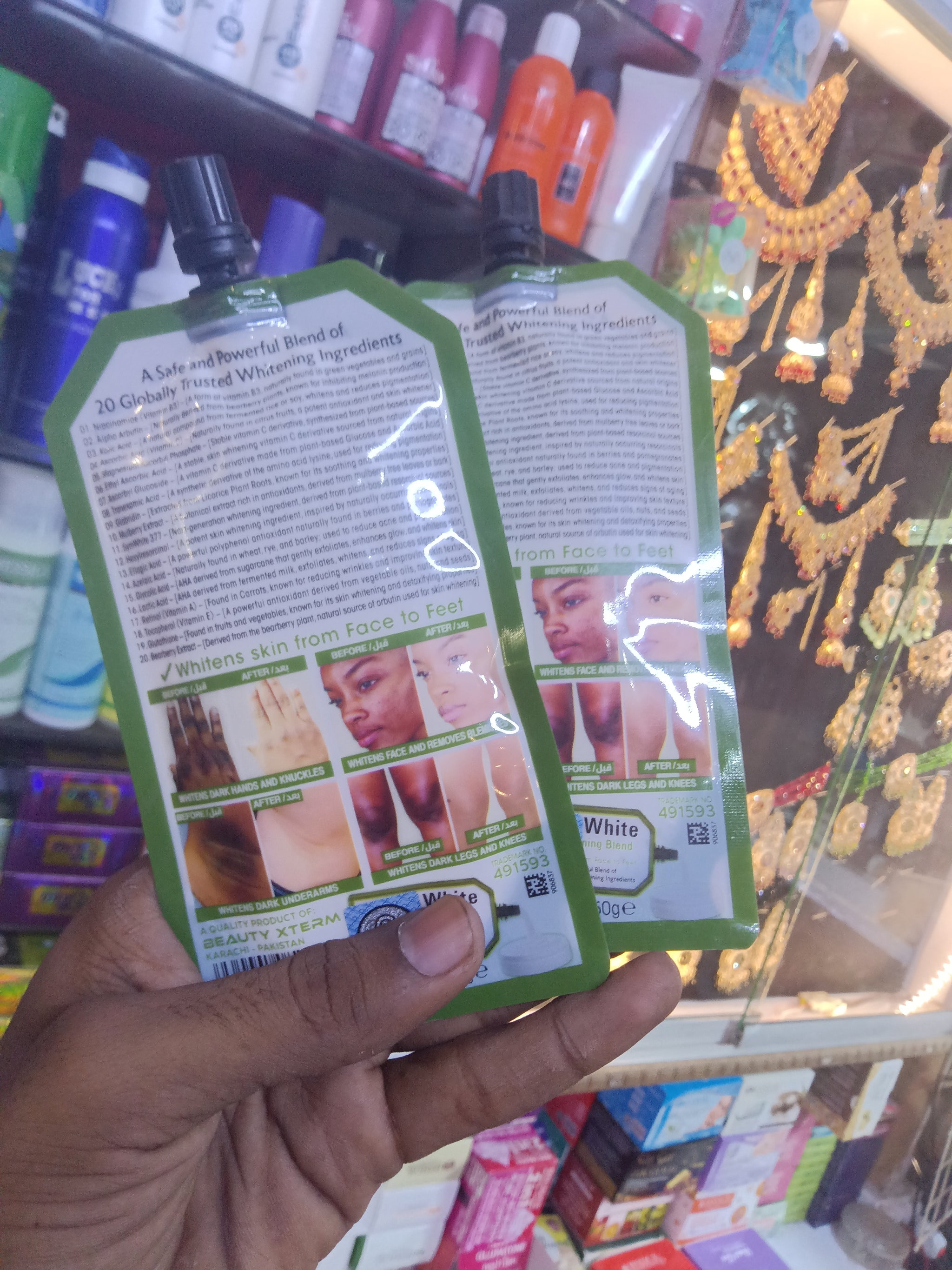 Dream white skin whitening blend whitens skin from to feet