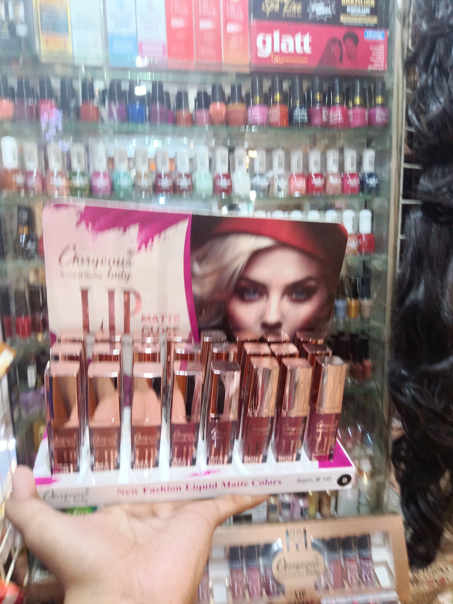 Gorgeous lady matte e