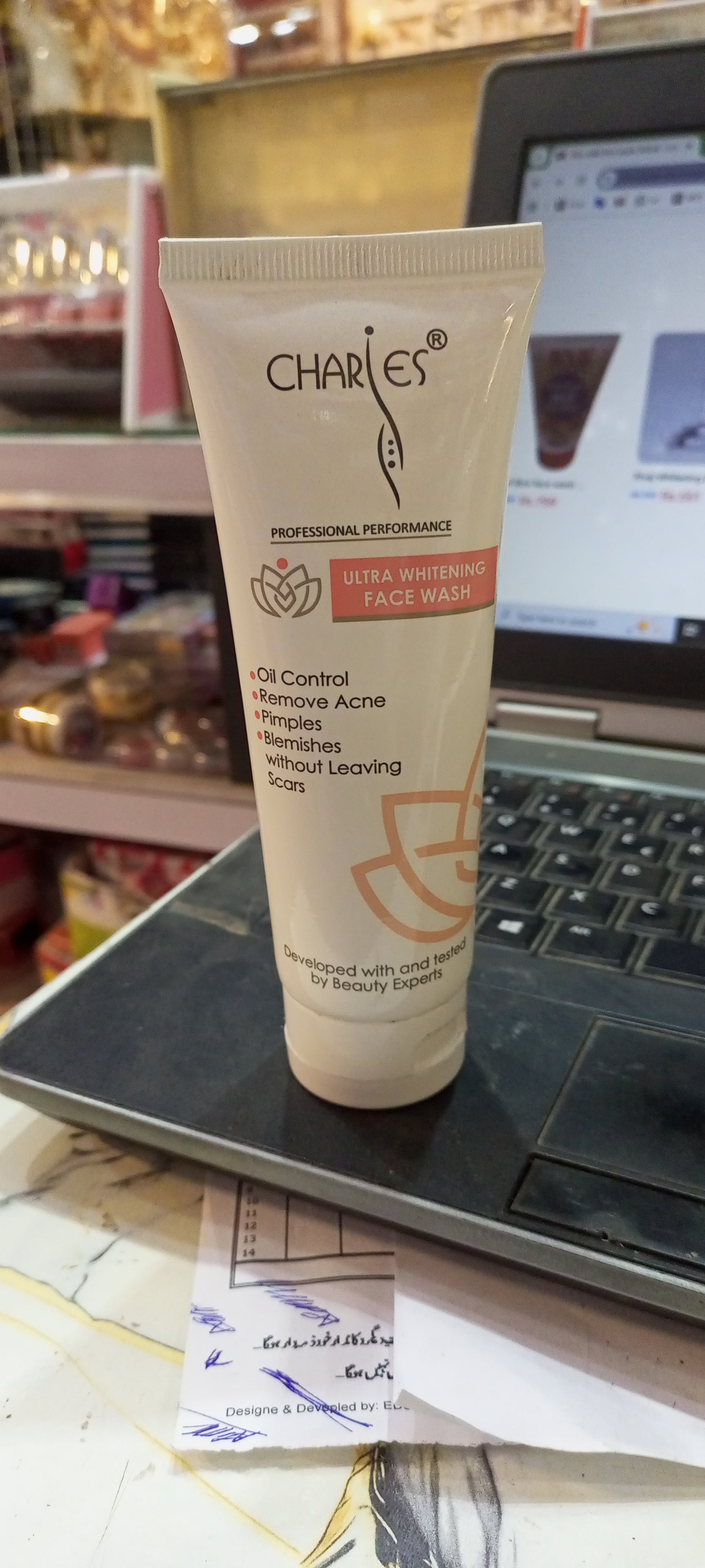 Charjes face wash  whitening & oil control