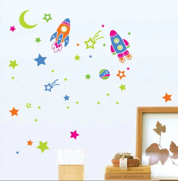 Really cute wall sticker with spaceships. size 50x70 dm570174