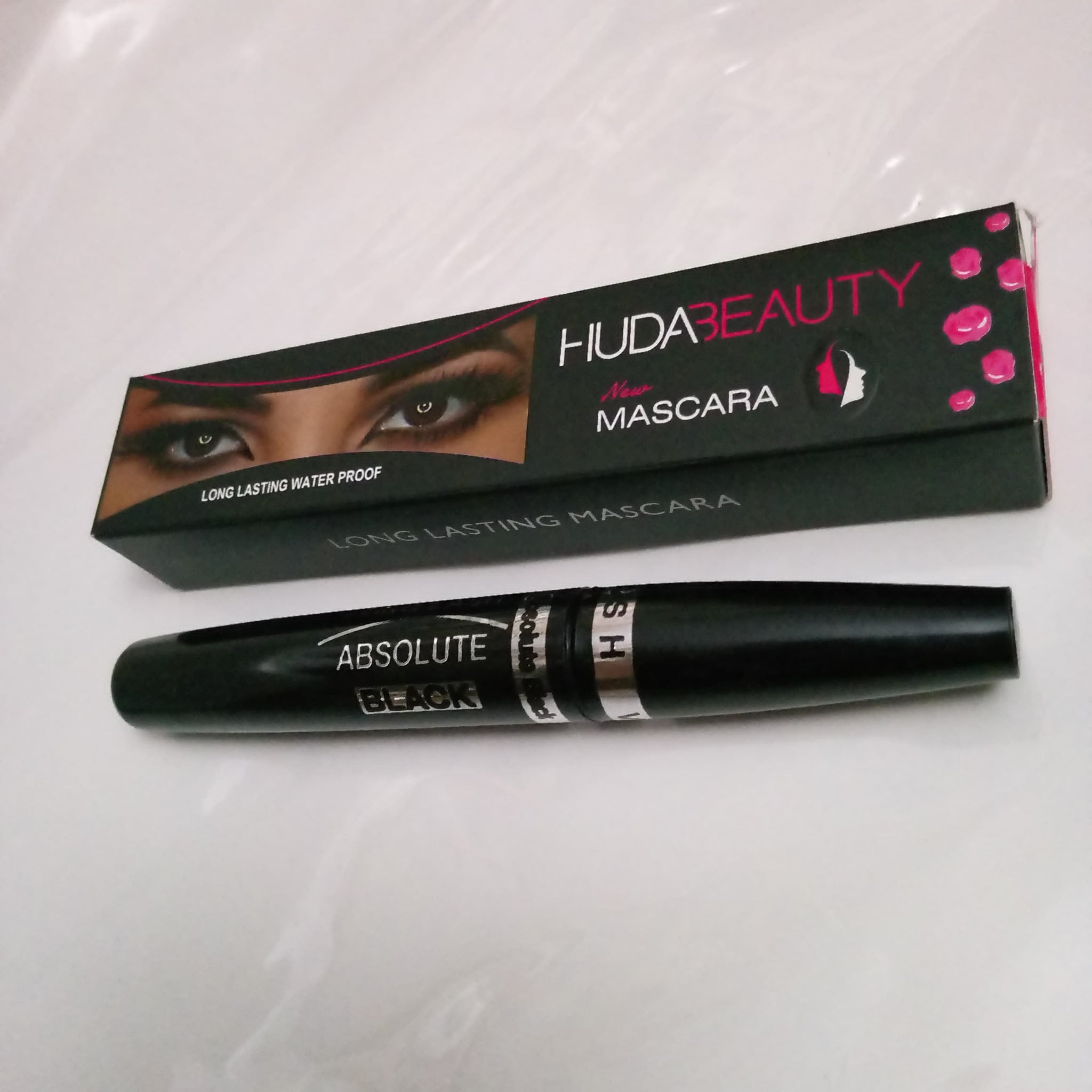 HUDA BEAUTY EYE STUDIO LASTING DRAMA EYELINER  hbglbkz7c-a