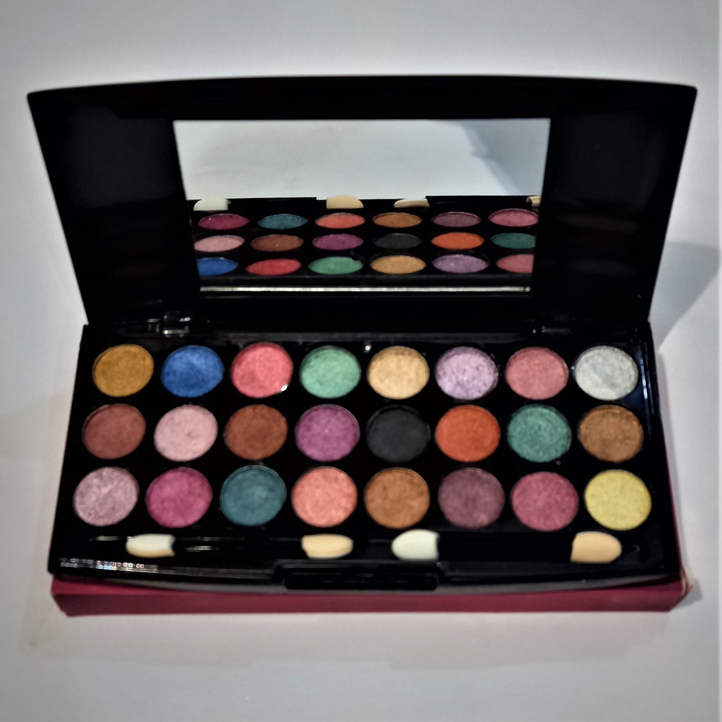 Rija 24 Makhmali Colors Eye Shadow rmekmiz9a-2