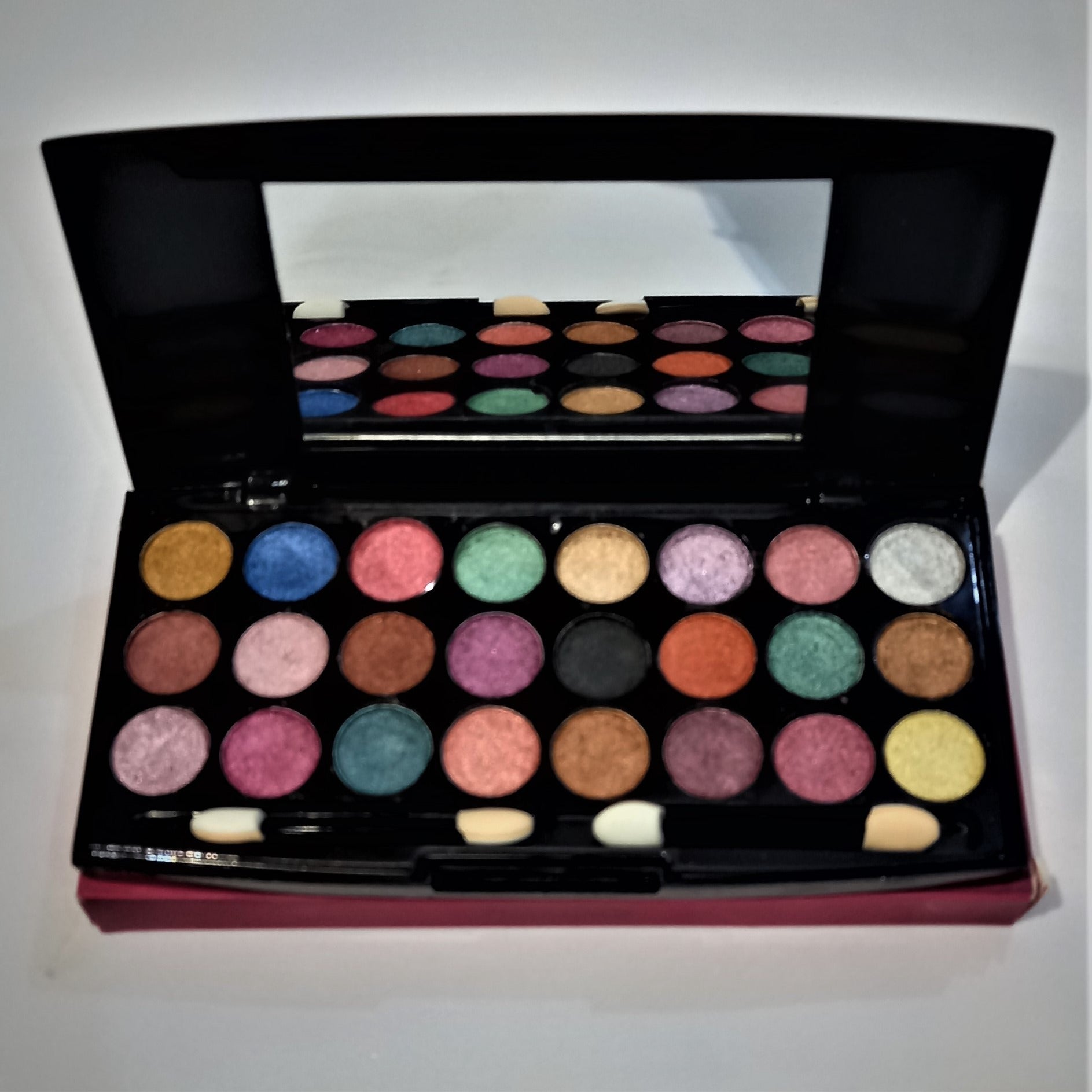 Rija 24 Makhmali Colors Eye Shadow rmekmiz9a-2