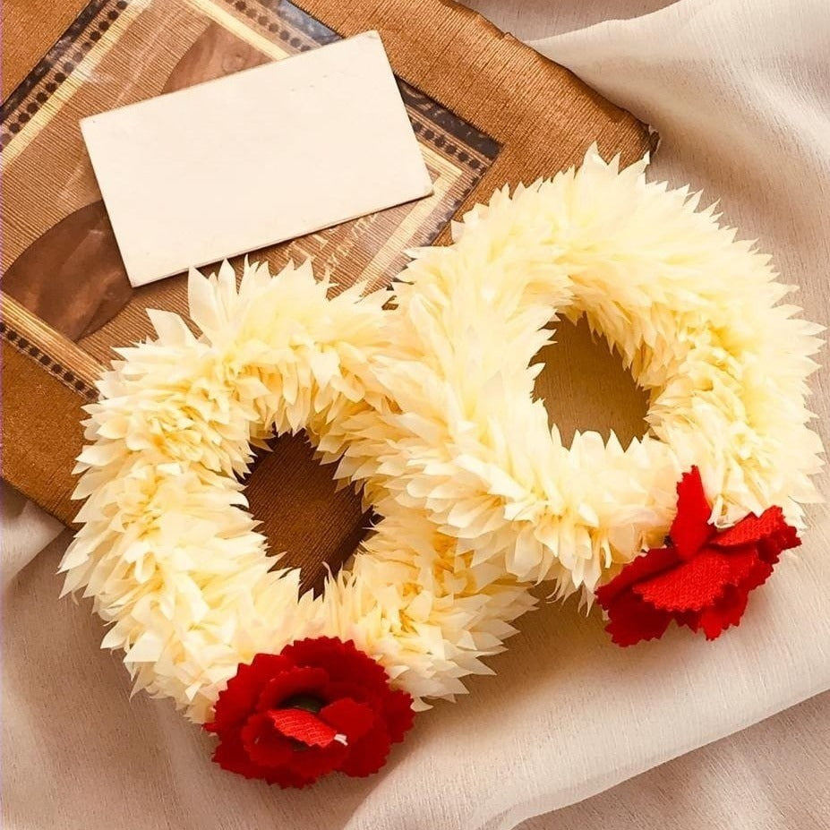 Artificial Gajra Flower kangan for Wedding Jewellery Reuseable White with Red Flower knfrwee3c-5