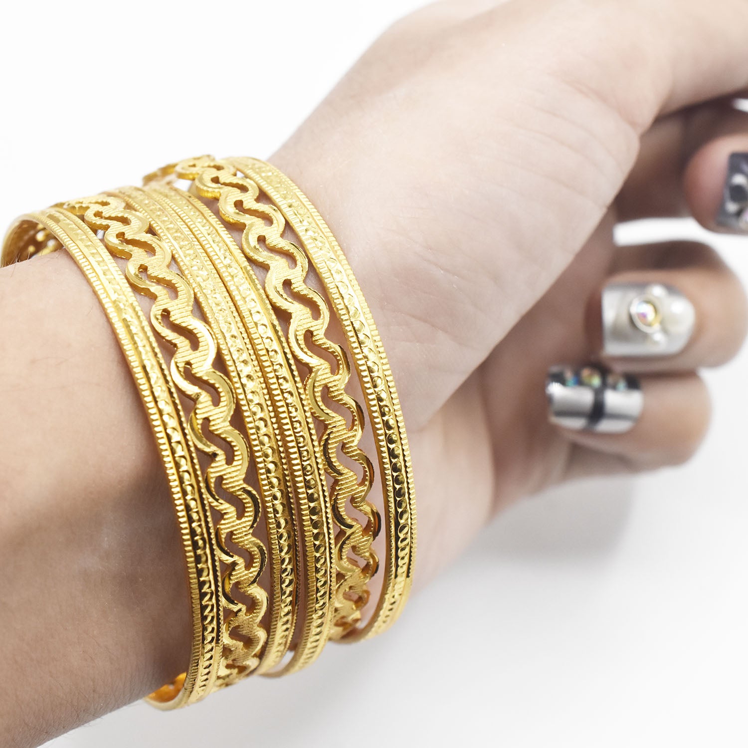 6 Pieces Gold Plated Stylish Bangles Set bl24gde4b-1
