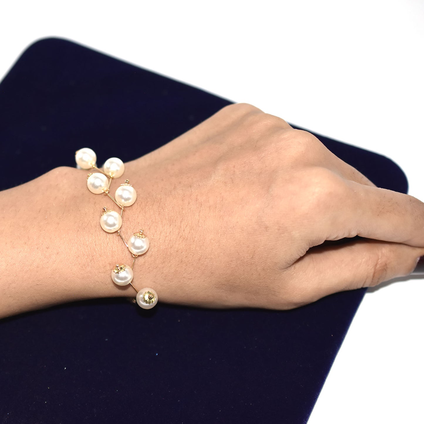 golden pearl bracelet
