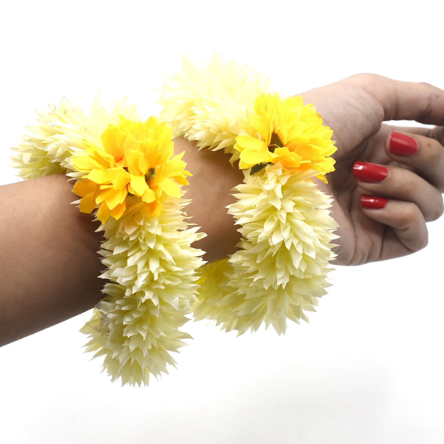 Artificial Gajra Flower kangan for Wedding Jewellery Reuseable White with Red Flower knfrwee3c-5