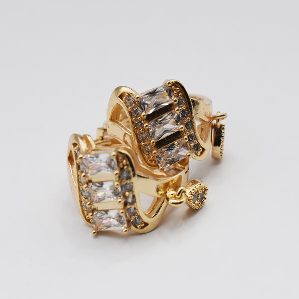 stylish zircon golden bali with pearl egfrgdb2h-k