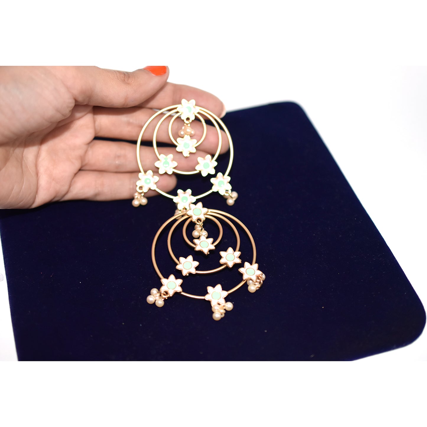 2021 Latest Fashion Jewelry bali Vintage Gold Big Hoop Earrings With Charm Lady's Street Style Statement Earring egfrbdb8a-1