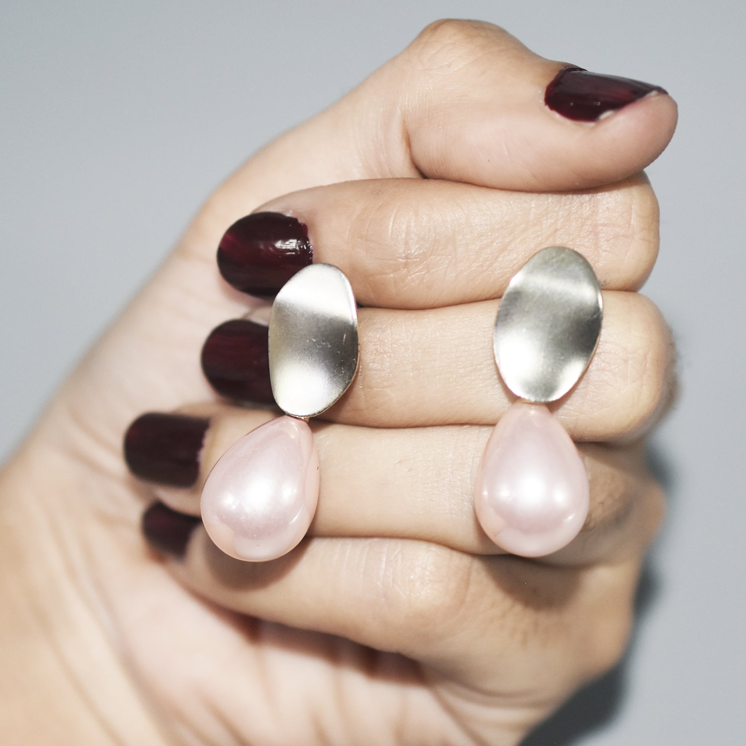 2020 Korean New Temperament Metal Champagne Pearl Earrings Fashion Simple Versatile Earrings Female Jewelry egfrrdb8f-1