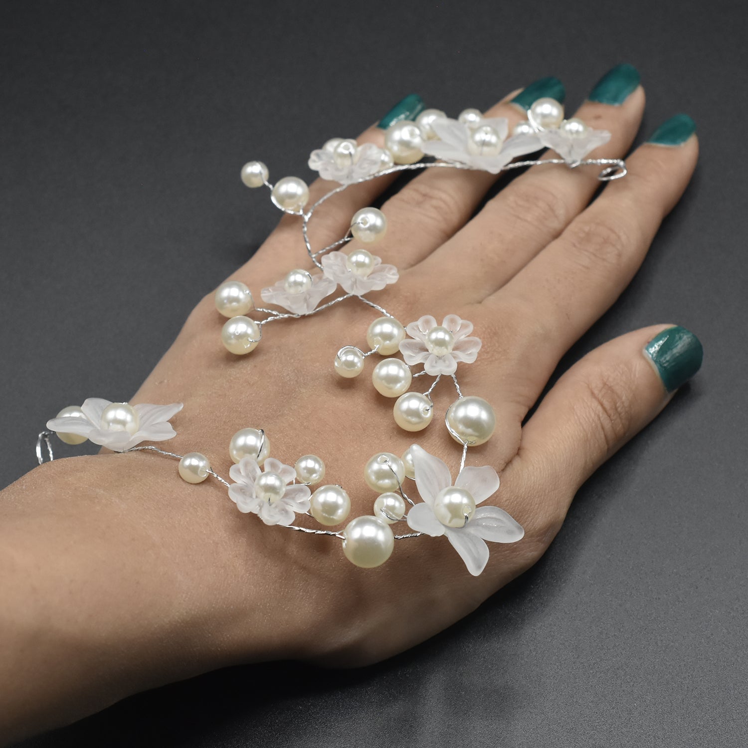 bride crown headband flower Pretty Wedding Hair Accessories hpfrgdc7b-1