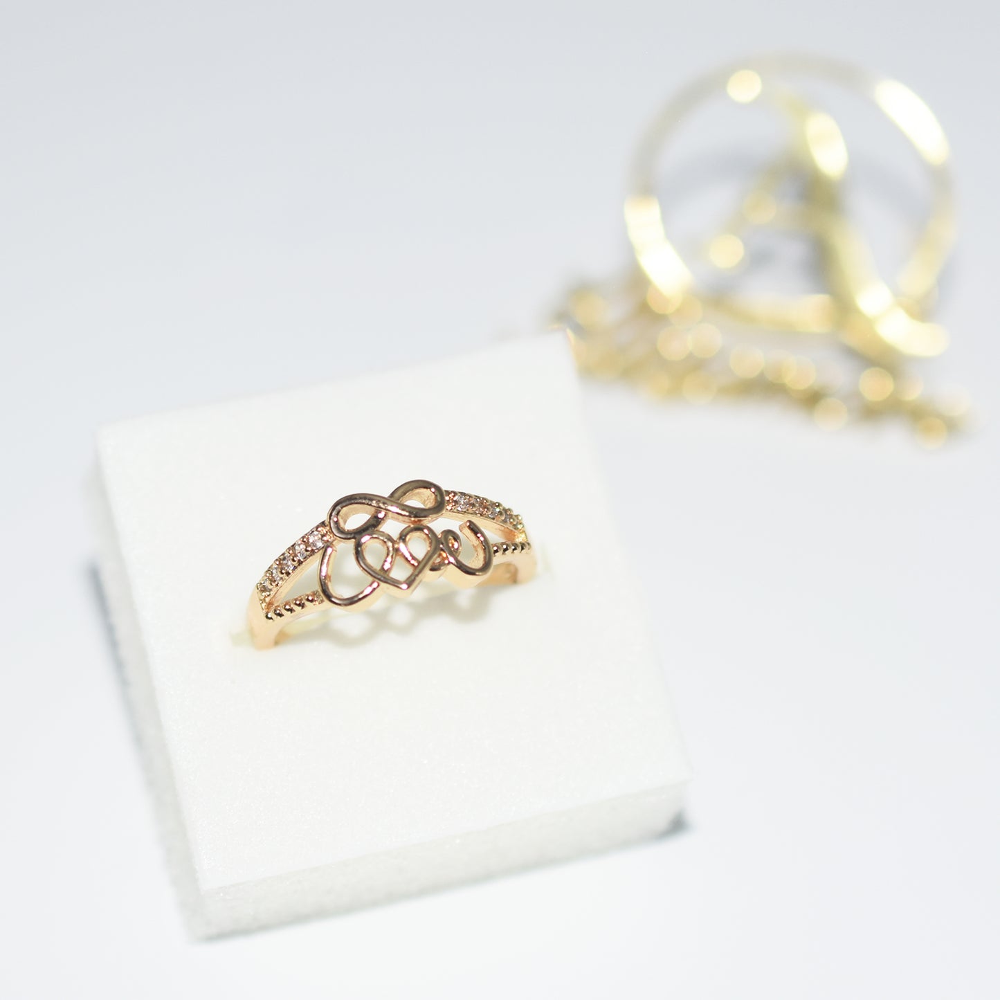 High Quality Office Lady Accessories Rings Golden Color Halo Micro Paved Casual Style Female Jewellery fgfrgdf1i-2