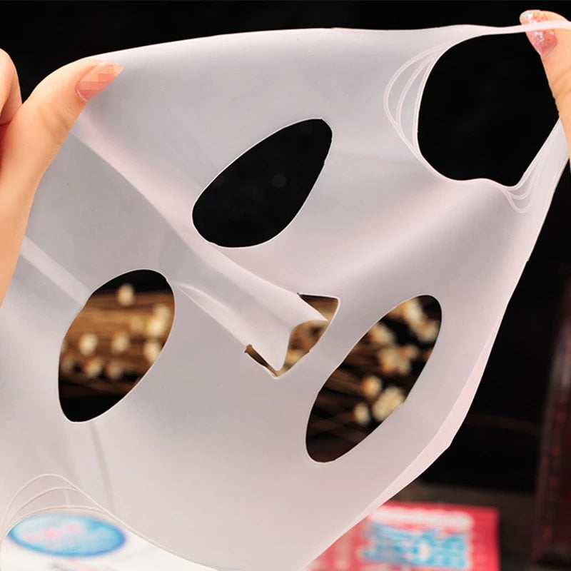Silicone Moisturizing Mask Sheet Face Mask Prevent Evaporation-White